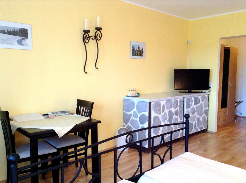 Gasthof Zur Haltestelle Lasberg Phòng bức ảnh